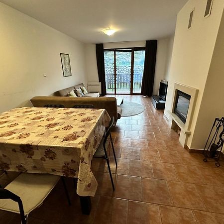 Private Apartment In Prespa Bansko Exteriör bild